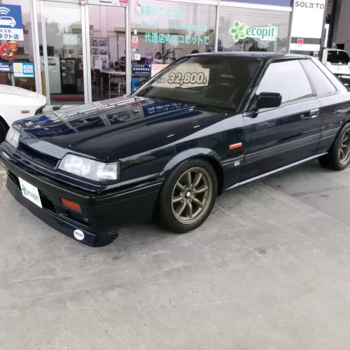 日産 スカイラインクーペGTS-R　800台限定 （ダークブルー）のサムネイル