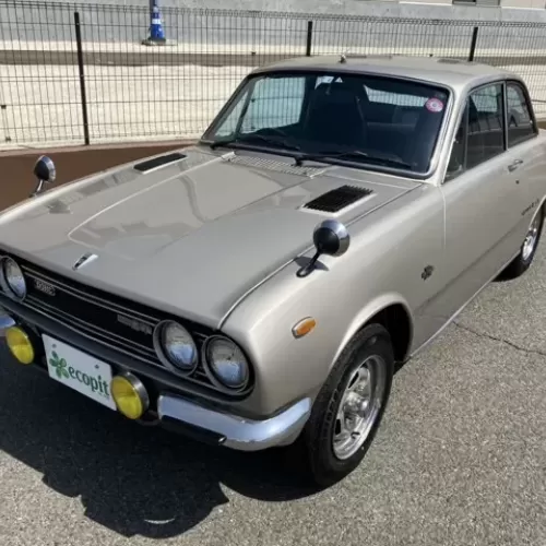 いすゞ ベレットGT-R　ツインカムエンジン （シルバー）のサムネイル